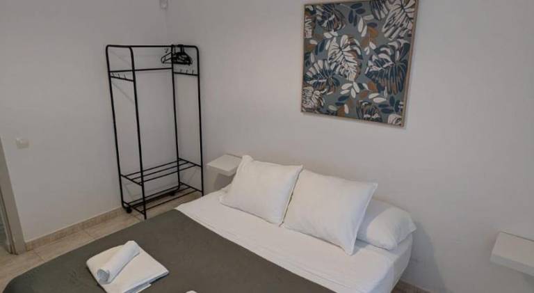 Apartment with 3 rooms for 6 persons in Figueres
