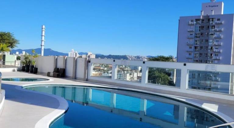 Rental apartment with pool in Florianópolis