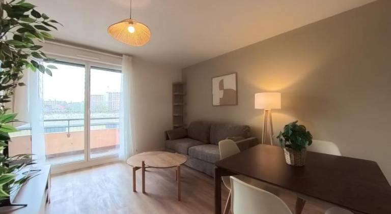 Apartment | Perfect for remote work | Pets allowed in Rouen