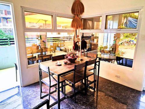 4 Baguio City I Service Apartment I Deutsches Guesthouse & Homestay Baguio I Walking distance to Lo