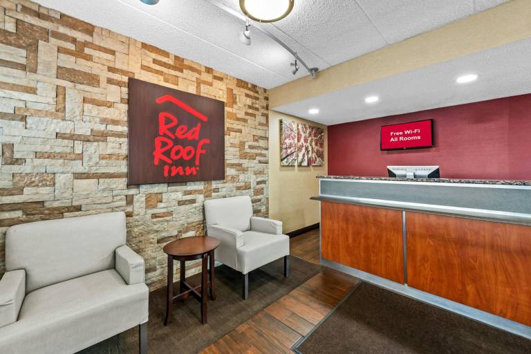 Red Roof Inn Columbus West - Hilliard in Columbus, OH
