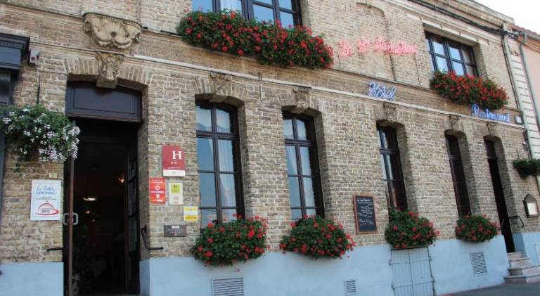 Logis Hotel & Restaurant - Le Saint Sebastien — photo 5