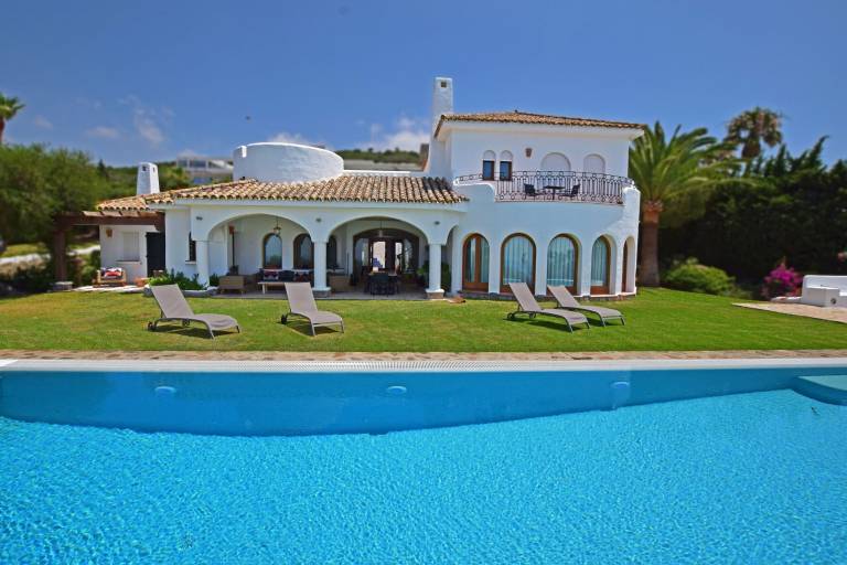 Chalet Urbanización Atlanterra
