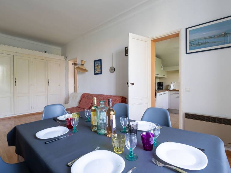 Child-friendly apartment with garden & patio | Close to the beach | Pets are welcome — photo 5