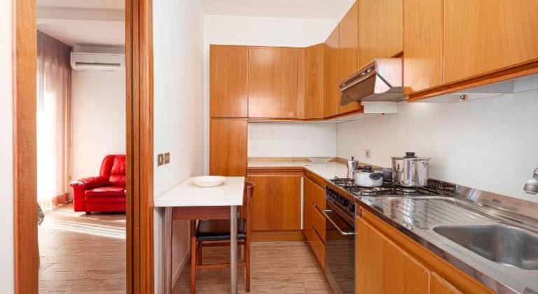 Lovely serviced apartment | Close to the beach | Pets are welcome — photo 2