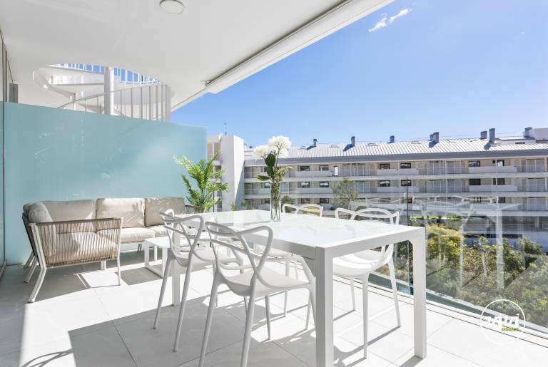 Rental apartment with garden, patio & pool | Beach view | Perfect for remote work — photo 5