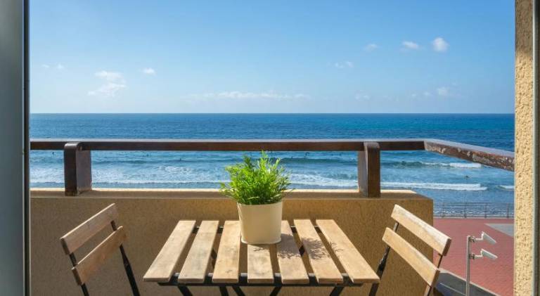 Charming rental apartment | Close to the beach | Pet-friendly in Las Palmas de Gran Canaria
