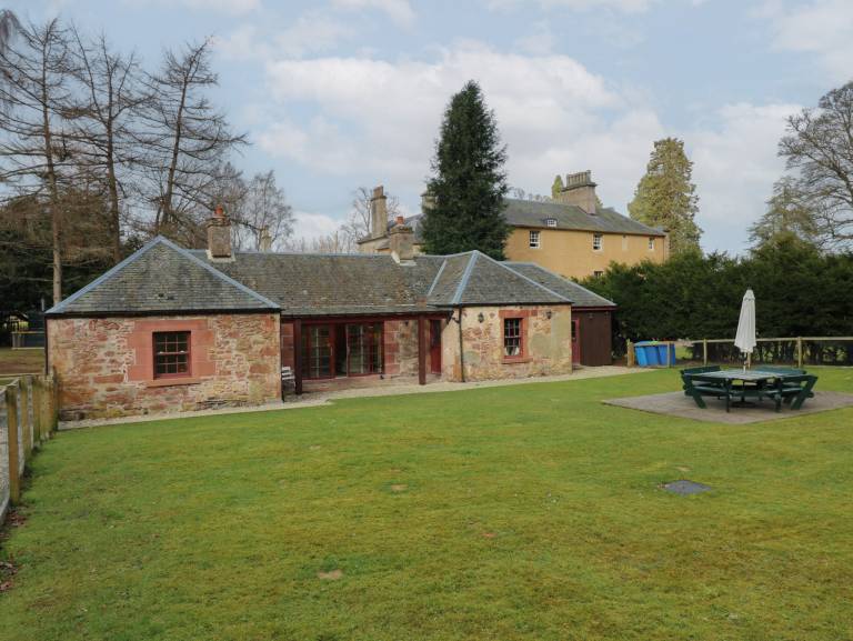 Cottage Perth and Kinross
