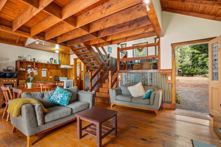 Cabin Warburton