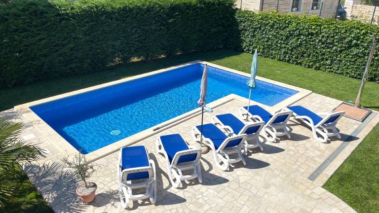 Ferienhaus in Valkarin, Mugeba für max. 8 Personen Ferienhaus in Valkarin, Mugeba für max. 8 Personen