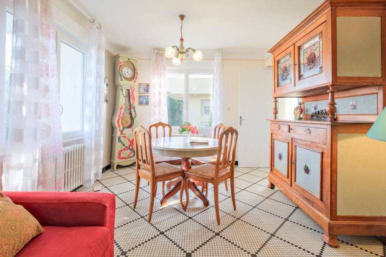 Holiday apartment with yard & fast internet | Garden view — photo 4