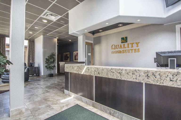 Quality Inn & Suites — photo 4