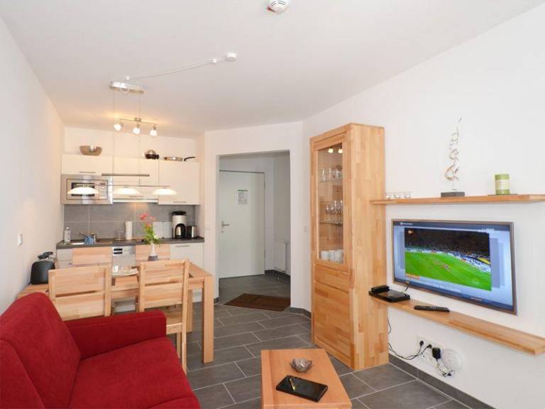 Wonderful rental apartment with patio, sauna & pool | Beach nearby | Pets allowed — photo 4