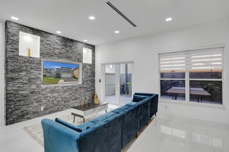 4BR DESIGNER HOME NEXT TO SHUL AND COMMUNITY POOL