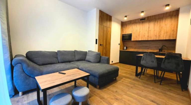 Holiday apartment with patio & garden — photo 5