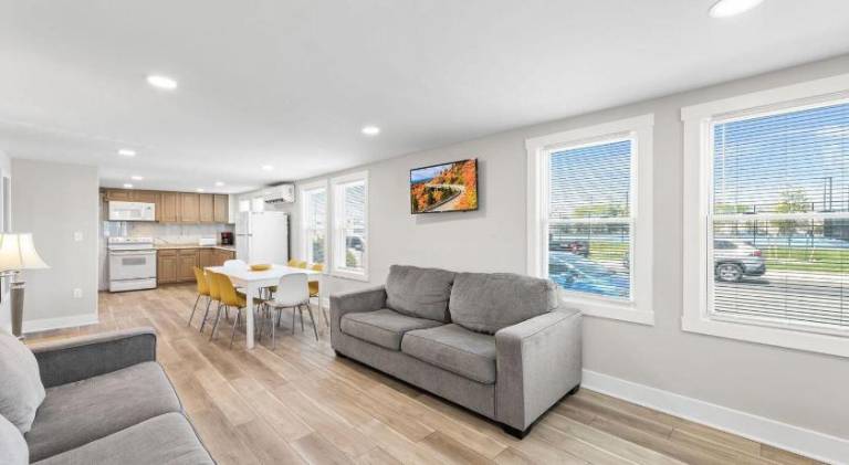 Apartment | Next to the beach | Pets are welcome — photo 2