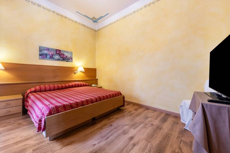 Pleasant aparthotel with sauna, garden & terrace | Lake view | Pets allowed — photo 5