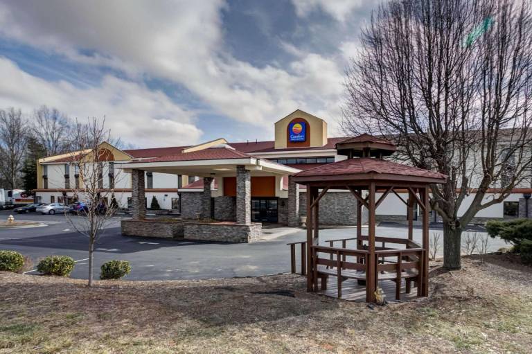 Comfort Inn & Suites Statesville - Mooresville — photo 5