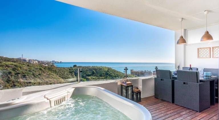Carvajal Luxury Apartments - Free Parking in Benalmádena