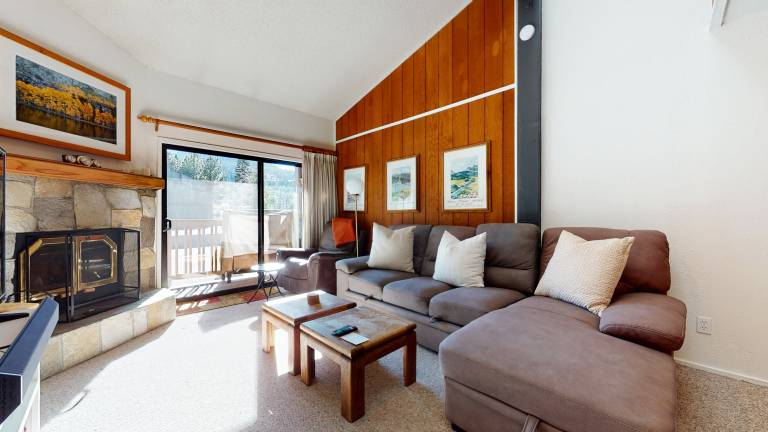 Condo with sauna, grill & heated pool — photo 4