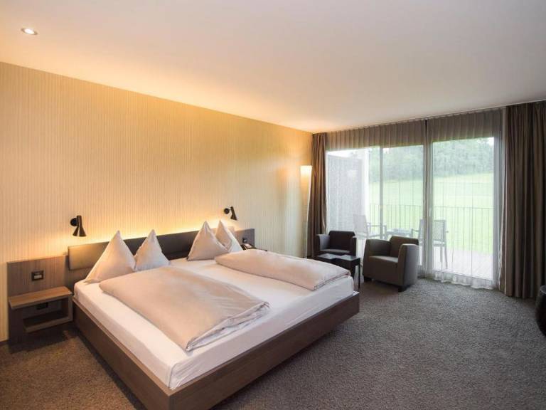 Doppelzimmer Balkon 33 qm