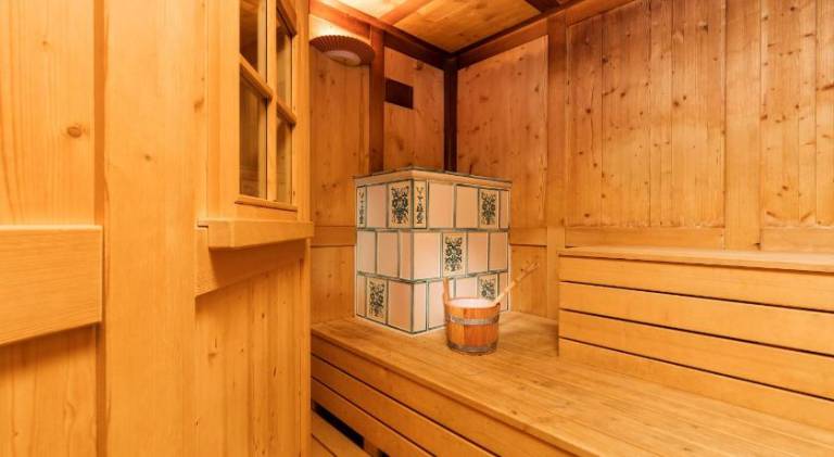 Serviced apartment with sauna & yard — photo 3