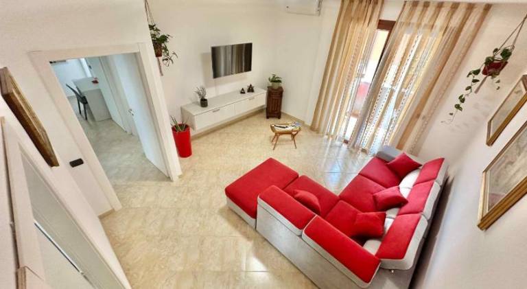 Apartment with 2 rooms for 5 persons — photo 2