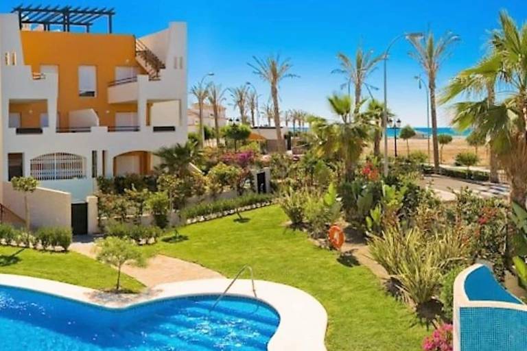 Rental apartment with pool, barbecue & terrace | Sea view | Beach nearby | Pet-friendly — photo 5