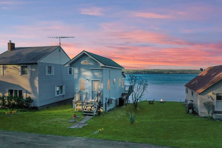 Cottage  Sebec