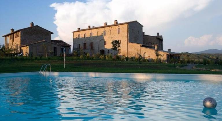 Country Home Tuscany - Courtyard Room in Colle di Val d'Elsa