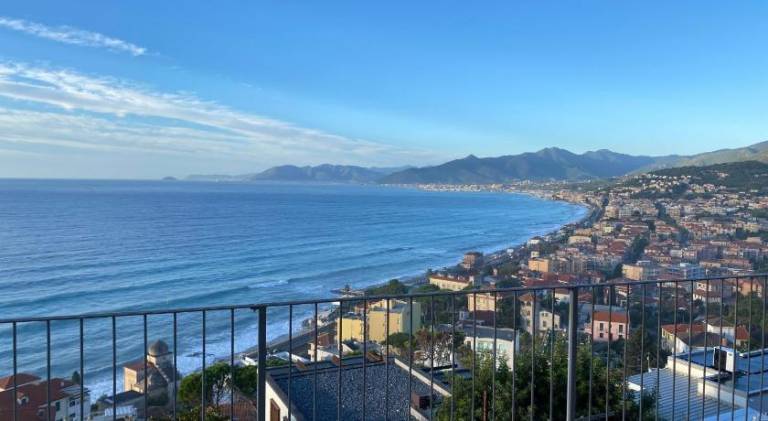Terrazza Felice in Pietra Ligure