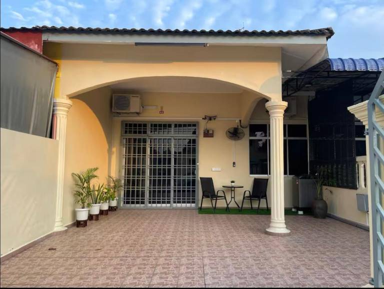 1000 m&sup2; Ferienhaus