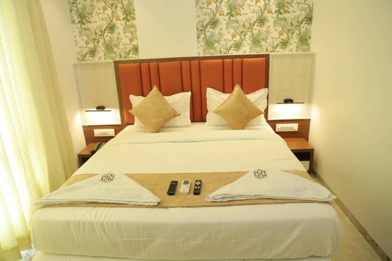 Sapphire Suites
