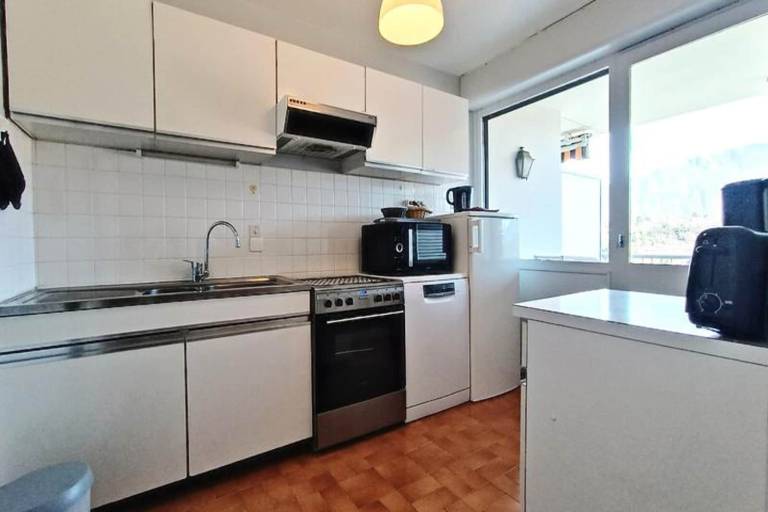 Fully equipped rental apartment with pool | Dogs allowed — photo 5