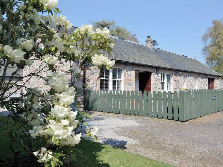 Cottage  Inverness