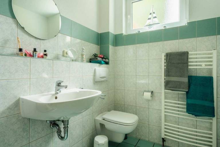 Children-friendly lovely holiday apartment with garden & patio | Garden view | Pet-friendly — photo 2