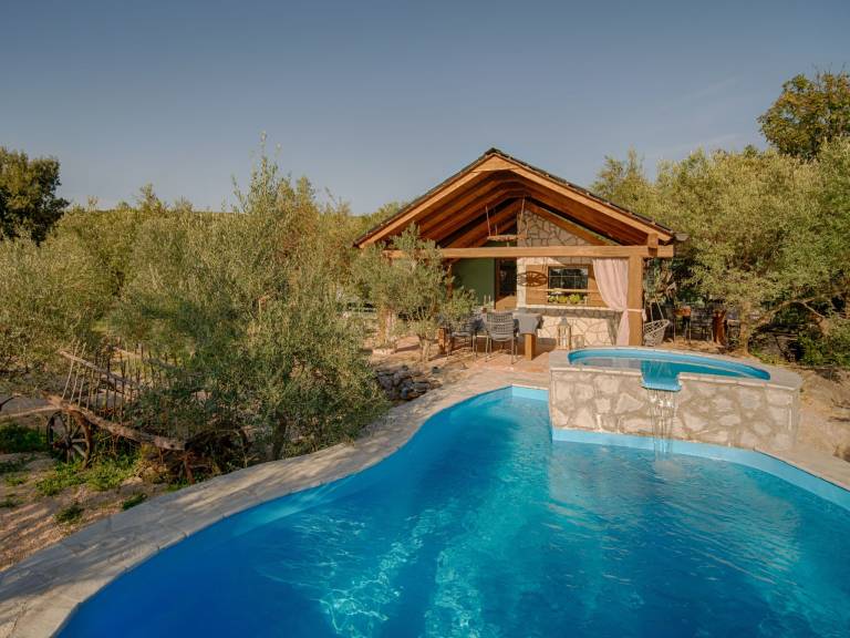 Ferienhaus in Kornić, Kvarner-Bucht für max. 5 Personen Ferienhaus in Kornić, Kvarner-Bucht für max. 5 Personen