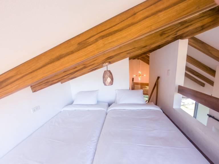 Lodge Soná