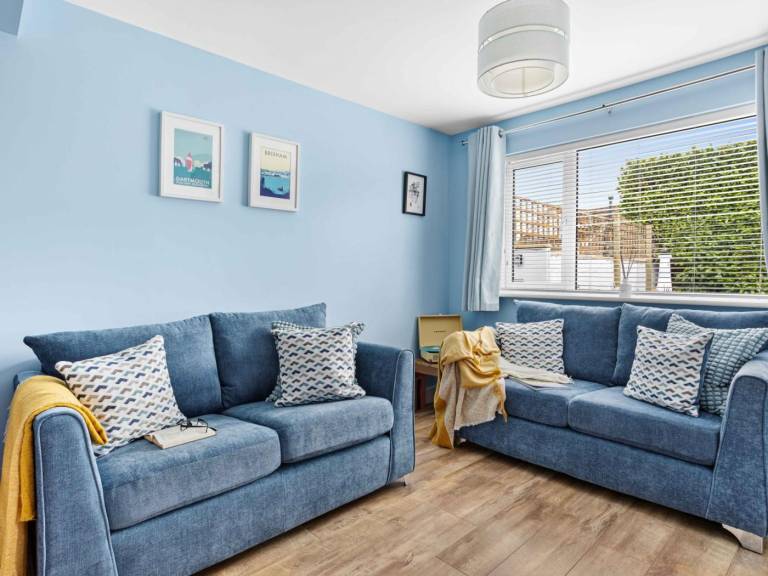 Holiday apartment with 2 rooms for 4 persons — photo 4