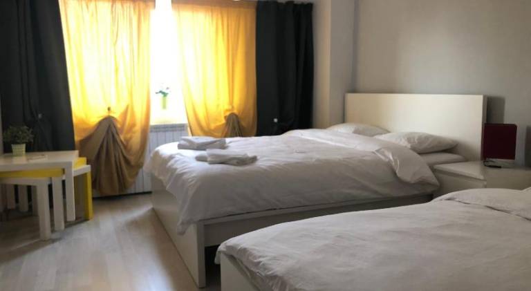 Holiday apartment with patio in Bucharest