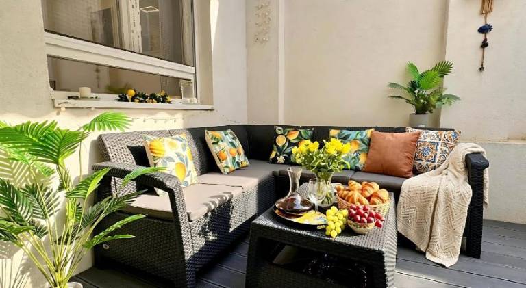 Fully equipped big holiday apartment with terrace & yard | Suitable for remote work | Pets allowed — photo 5