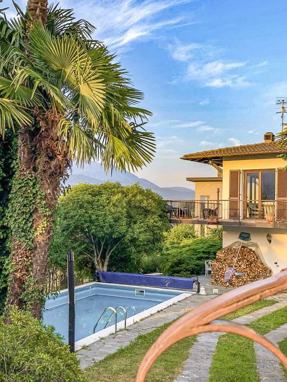 House with garden, patio & private pool | Pool view — photo 2