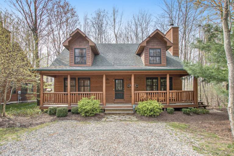 House  Saugatuck