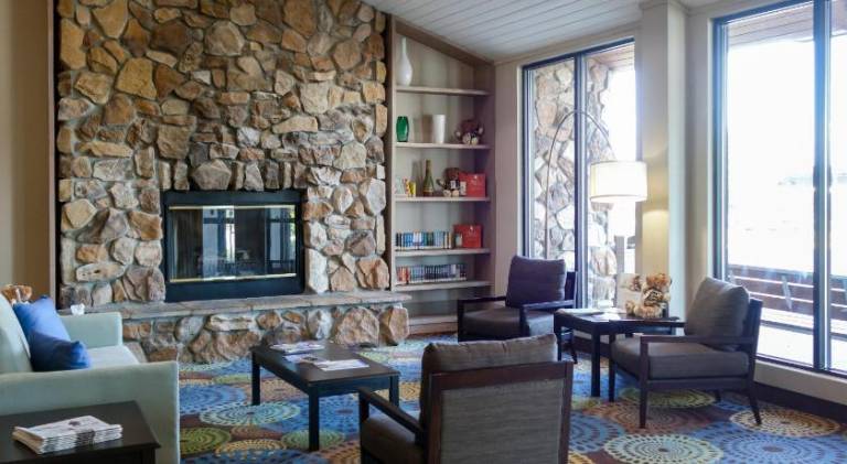 Country Inn & Suites by Radisson, Mishawaka, IN — photo 5