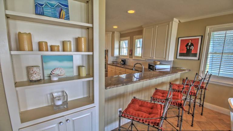 Family-oriented spacious vacation home with private pool | Next to the beach | Pets allowed — photo 4
