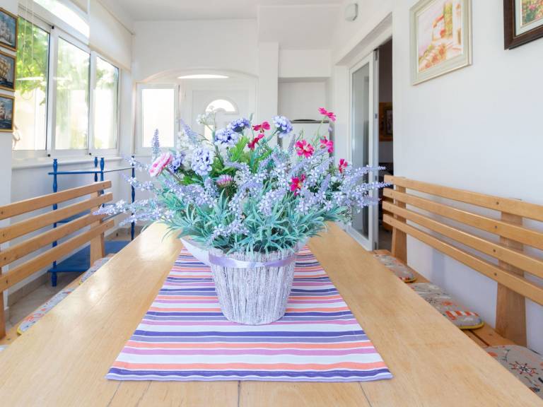 Apartment with garden, terrace & grill — photo 3