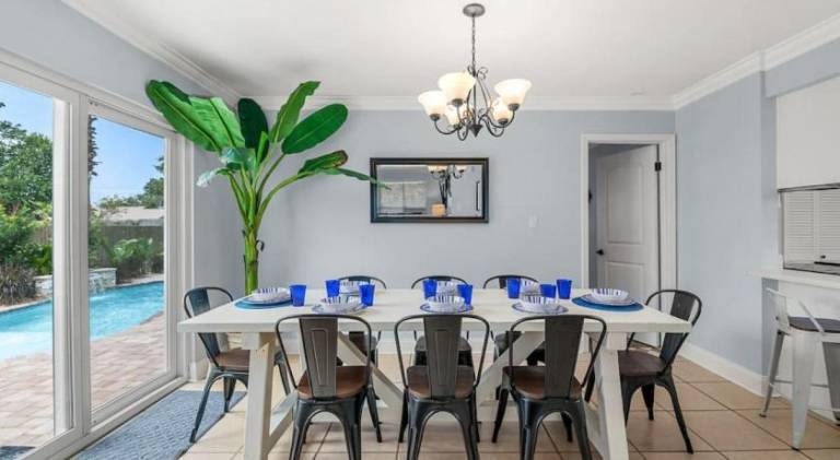 Shipwrecked - Private Pool Home, Game Room, 5 Min to Beach, Pets OK, & More! — photo 3