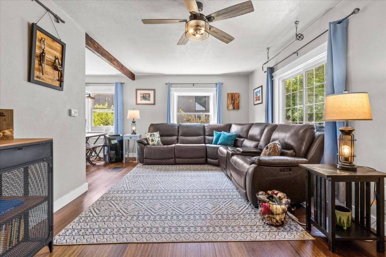Child-friendly house with barbecue & hot tub | City view | Pets are welcome — photo 3