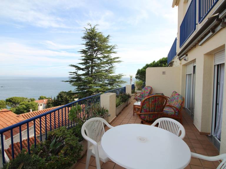 Apartment | Next to the beach | Dogs allowed — photo 3