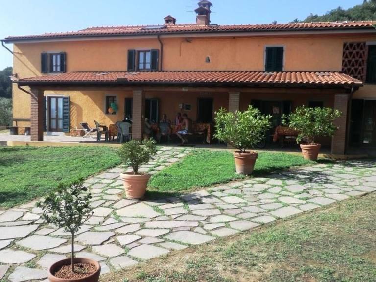 House with private pool, terrace & barbecue — photo 5